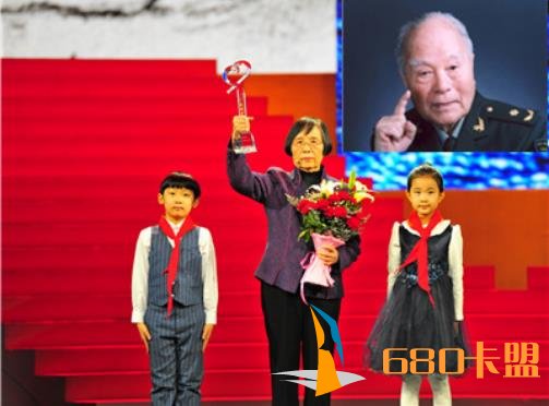 和平精英辅助哪里有卖《感动中国2018年度人物颁奖盛典》